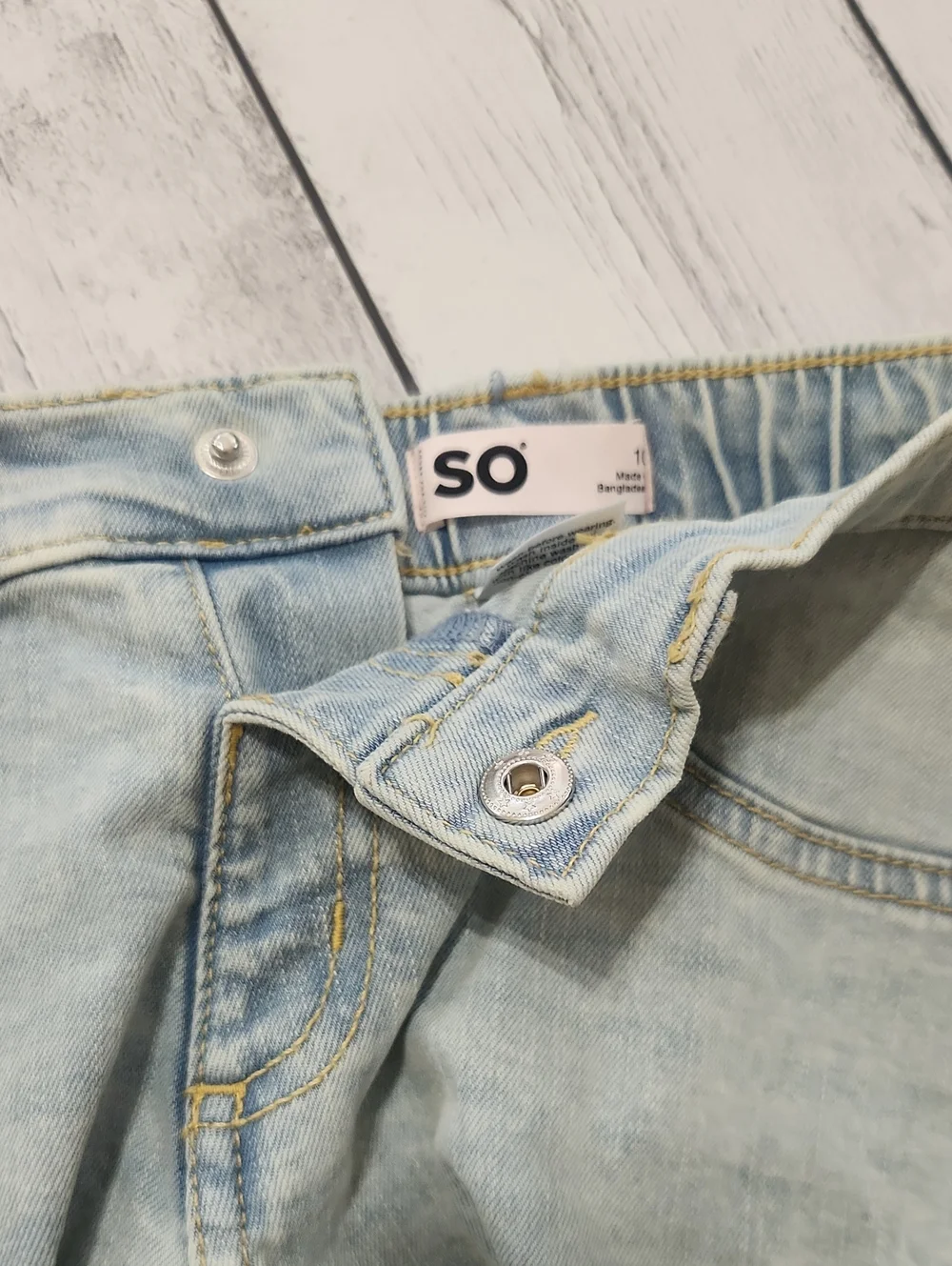 SO size 10 Light Wash Jean Shorts